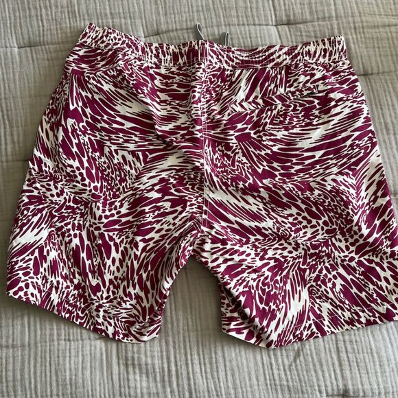 Onia Swim Trunks Men's L - Like New - Unique Magenta and White Print Pattern - Picture 2 of 5
